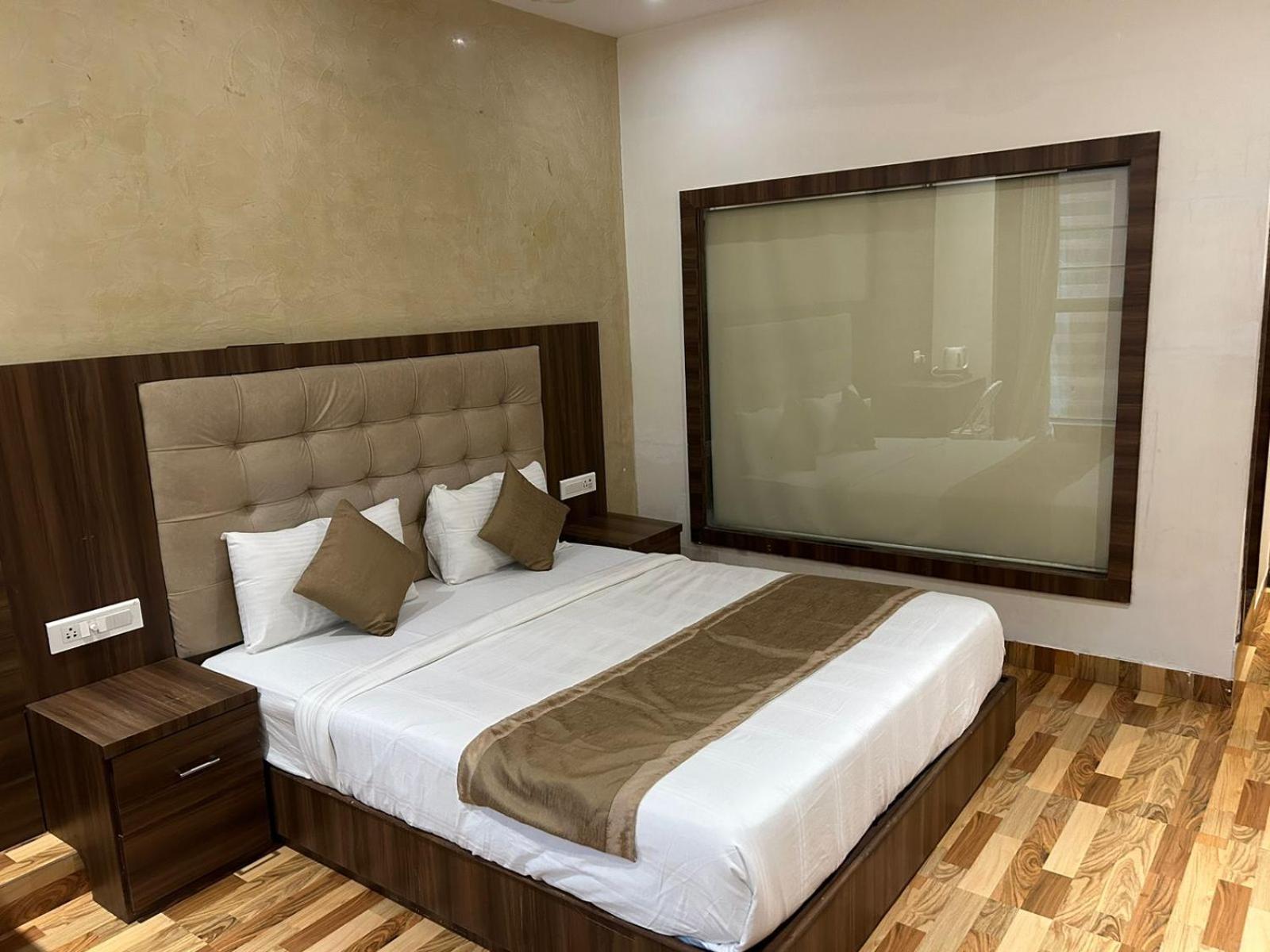 Hotel Bkc Mannat Mumbai Ngoại thất bức ảnh