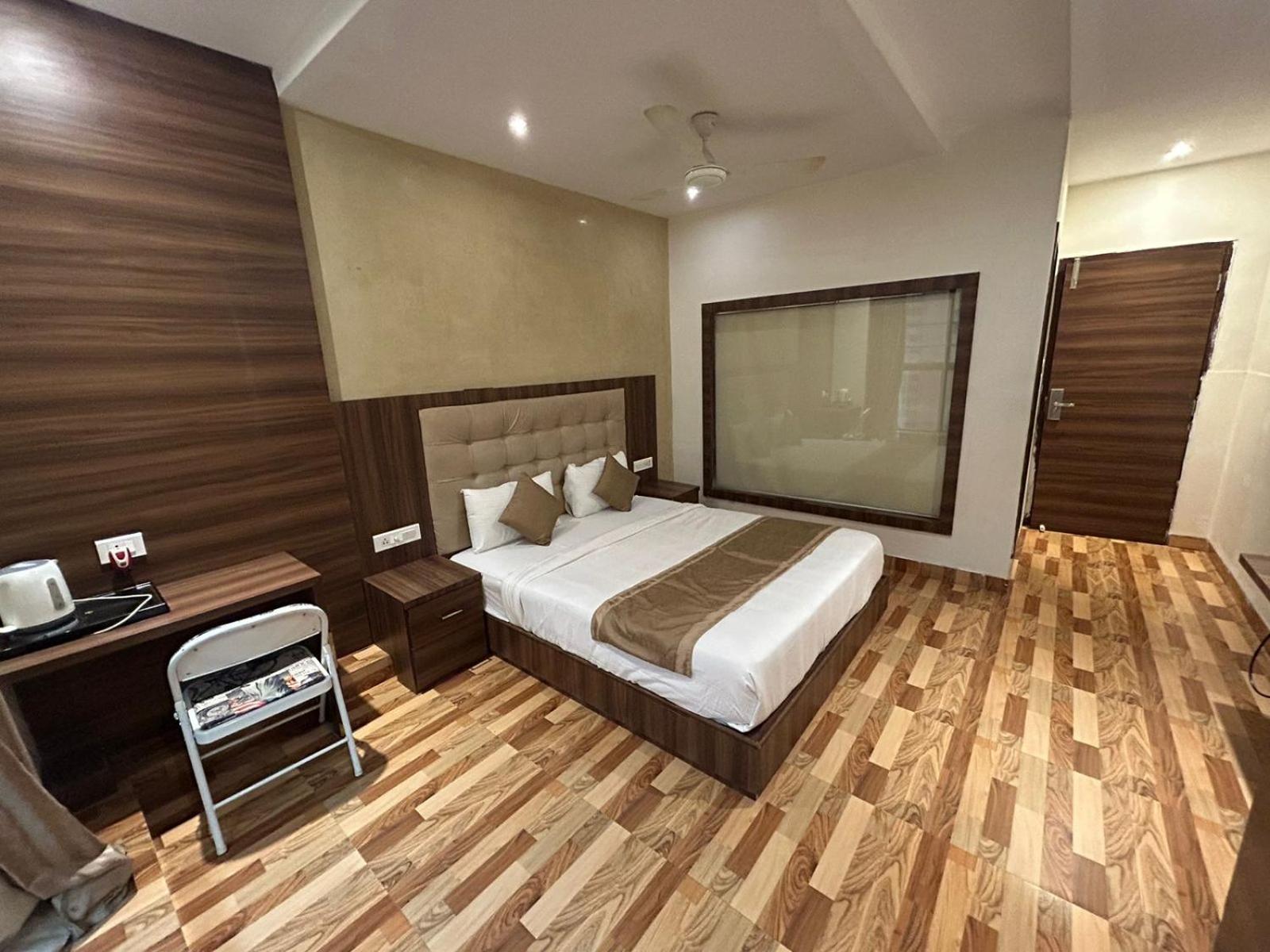 Hotel Bkc Mannat Mumbai Ngoại thất bức ảnh