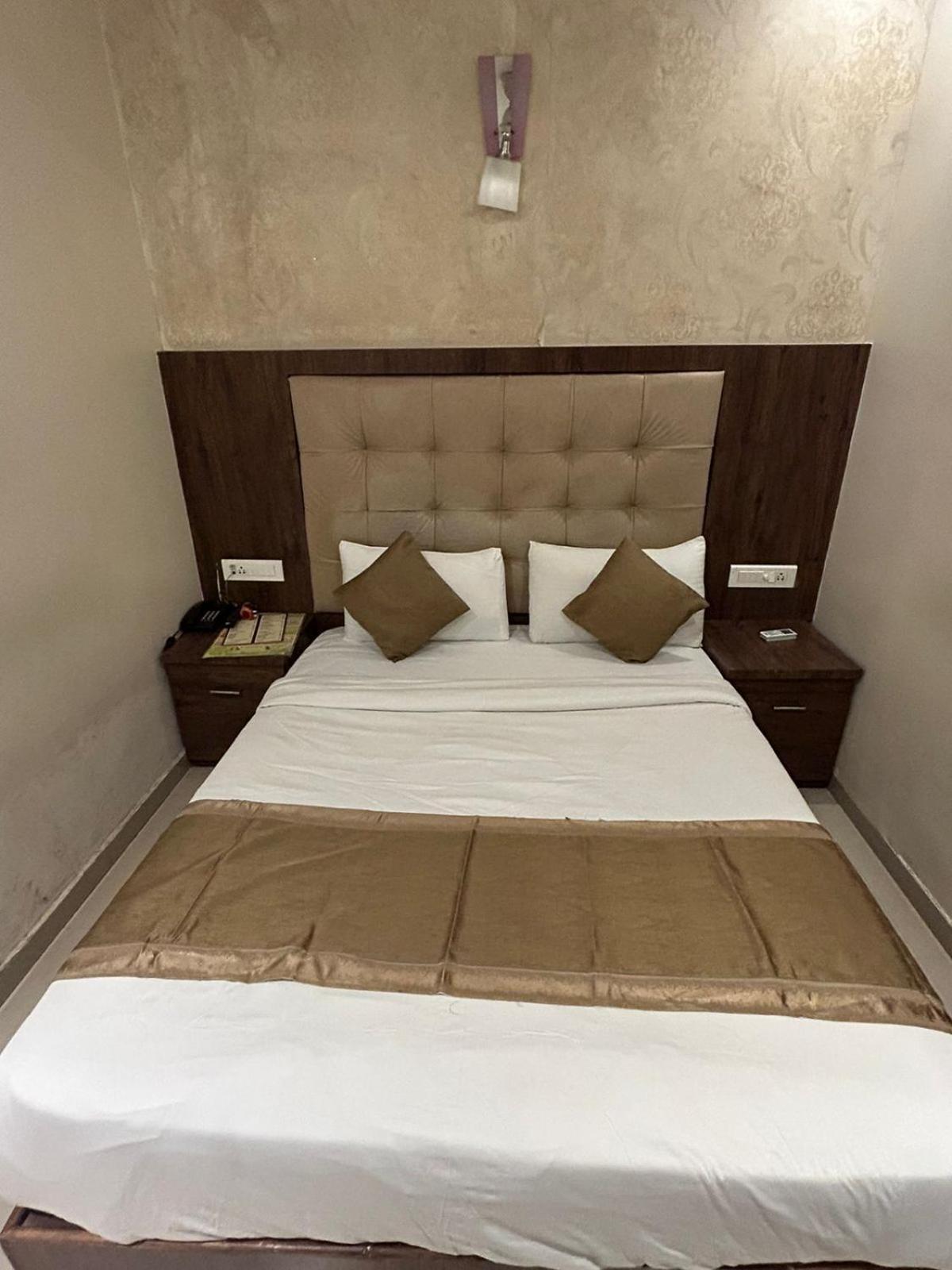Hotel Bkc Mannat Mumbai Ngoại thất bức ảnh