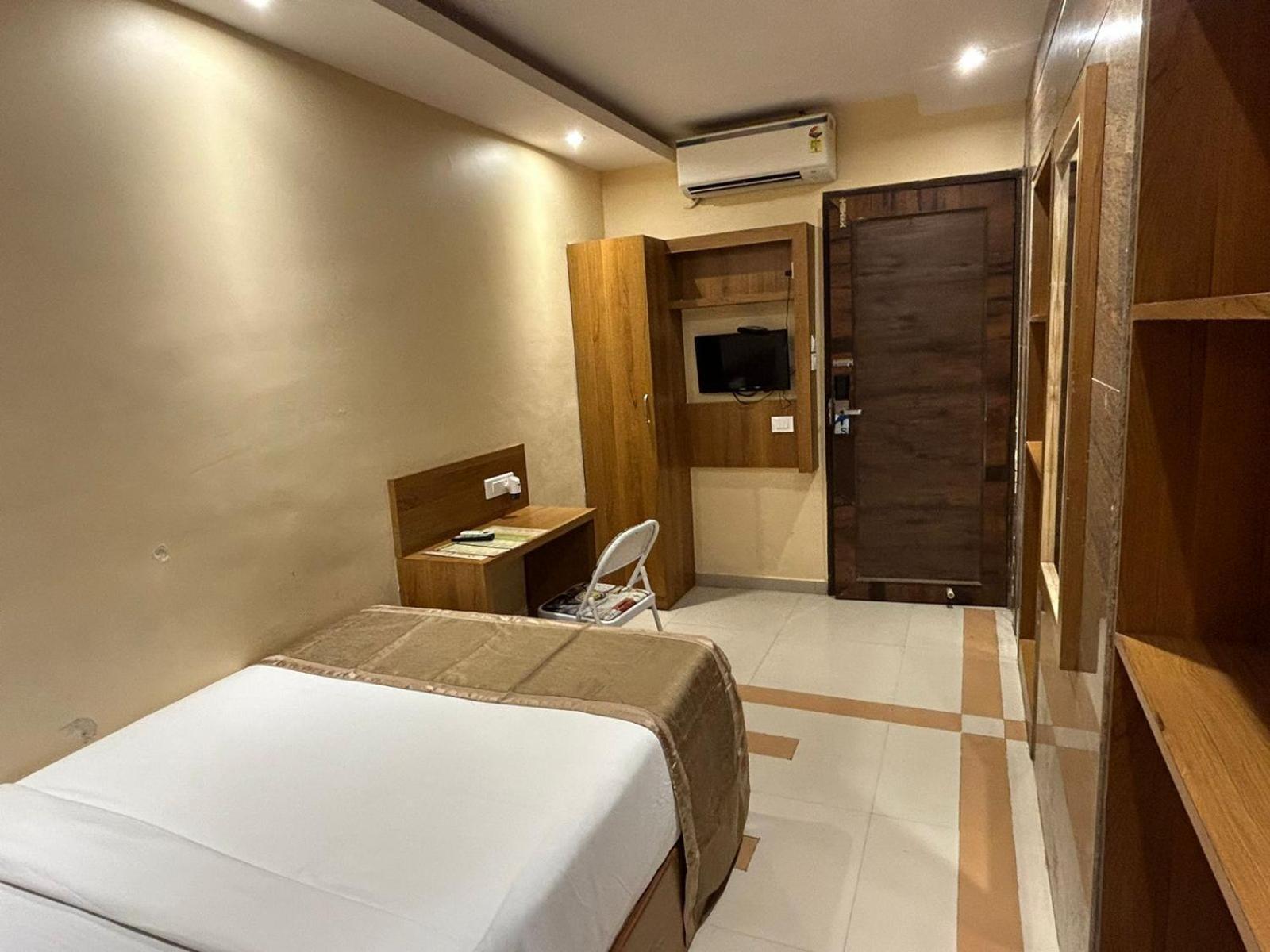 Hotel Bkc Mannat Mumbai Ngoại thất bức ảnh